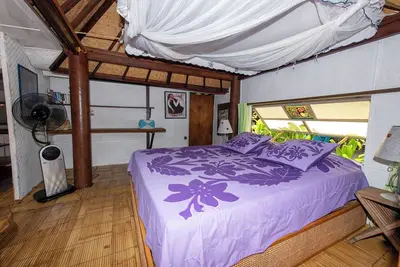 Image de Fare Bamboo avec Palapa et piscine partagée