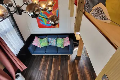 Image de A Stone's Throw From Town (Tiny Home)