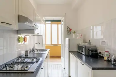 Image de Joli appartement pour 5 personnes avec climatisation, Wifi, Tv et balcon