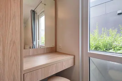 Image de Joli appartement dans une maison de vacances avec Wifi, Tv, terrasse, animaux admis et parking