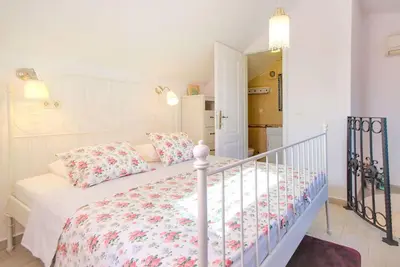 Image de Magnifique maison de vacances pour 4 personnes avec Wifi, climatisation et Tv