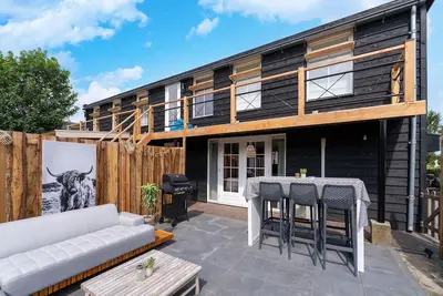 Image de Villa confortable avec sauna et jacuzzi