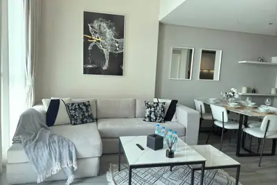 Image de Modern 1br Apt in Mesk 1 with Tranquil Views