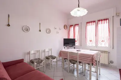Image de Confortable appartement avec climatisation, Wifi, Tv, balcon, animaux admis et vue panoramique