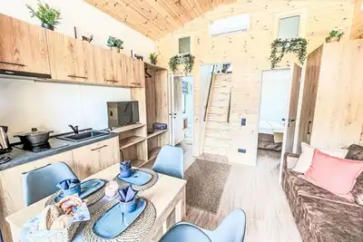 Image de Bel appartement dans une maison de vacances avec climatisation, Tv, terrasse et animaux admis