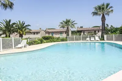 Image de Agréable appartement pour 4 personnes avec piscine, Wifi, Tv, patio et animaux admis