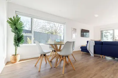 Image de Beachside Bliss in Bridport