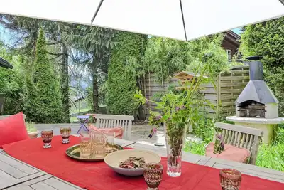 Image de Maison de vacances privée avec Wifi, Tv, patio, animaux admis, vue panoramique, parking