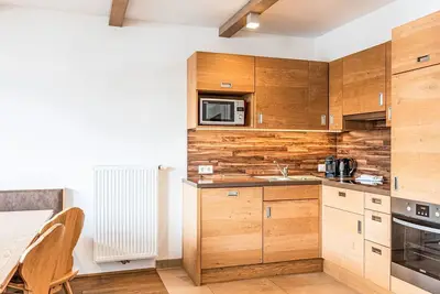 Image de Bel appartement dans une maison de vacances pour 6 personnes avec Wifi, Tv, balcon et parking