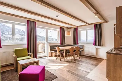 Image de Bel appartement dans une maison de vacances pour 4 personnes avec Wifi, Tv, balcon et parking