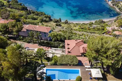 Image de Belle maison de vacances privée avec climatisation, piscine, Wifi, patio, vue panoramique, parking