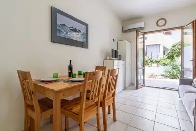 Image de Confortable appartement pour 4 personnes avec climatisation, Tv et parking