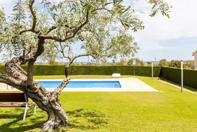 Image de Belle maison de vacances avec climatisation, Wifi, piscine, Tv, terrasse et parking