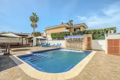 V. Villa Pons Paradise