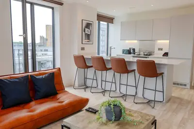 Image de Industria Suite ~ Luxury 2br with City Views!