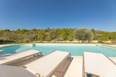 Marinelli Villa with Amazing Architecture