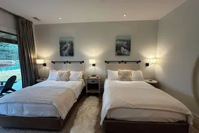 Image de Heron Cottage Suite 3715-A- part of the Eden at Gracefield Event Venue