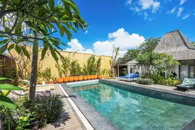 Image de Alma, 5 Bedroom Joglo Villa in Canggu + Bilyard