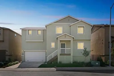 Image de Brand new house, located of I-4, with easy access to the Valley and the Bay.