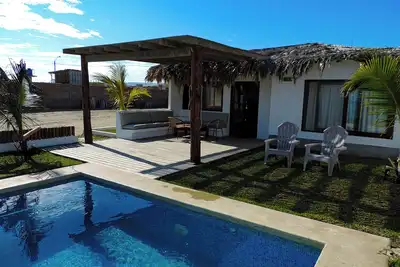 Image de Puntapalmeras House