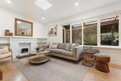 Image de Discover Elegance at Silvermist - 2 Bedrooms