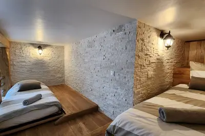 Image de Unique Rustic Apartment