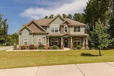 Image de Charming 4-bedroom, 3 bathroom house situated close to the Augusta National.