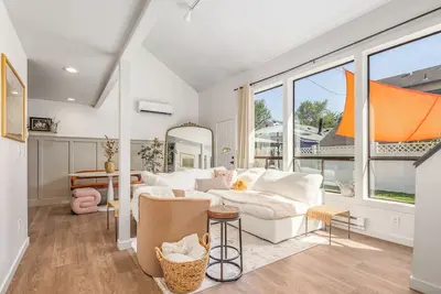 Image de Quaint Boise Bench Home: Modern with a private yard. Great Location