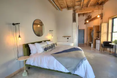 Image de Pet-friendly, Buoy Suite at Bowline Hotel