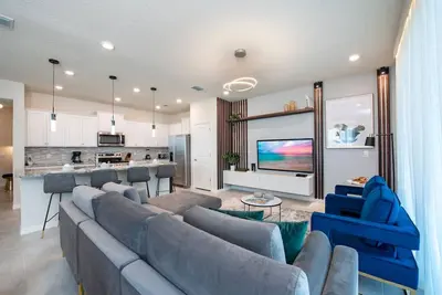 Image de 5bd Stunning Themed rooms with Pool and Bbq near Disney