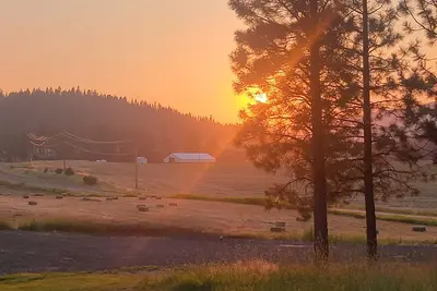 Image de Brand New Luxury Barndominium close to Lake Coeur d'Alene Sun Up Bay