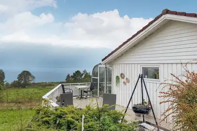 Image de Superbe maison à Sørbøvågen avec WiFi