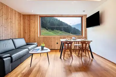 Image de Studio 'Rumwaldhof Arnika' avec vue sur la montagne, terrasse partagée et Wi-Fi
