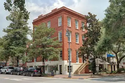 Image de Suite Liberty, Elegant | Refined | Chippewa Square