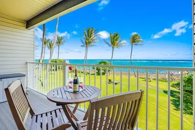 Image de Kapaa Shore A201 Oceanfront - New Listing!