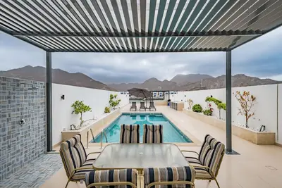 Image de Sophisticated 4br Villa with Assistant’s Room Al Dana Island, Fujairah by Deluxe Holiday Homes