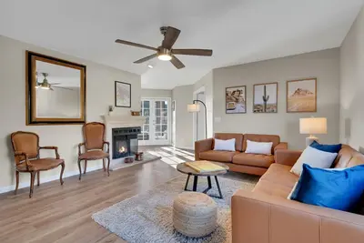 Image de Charming 2-bedroom condo in Ventana Canyon! Stunning views!