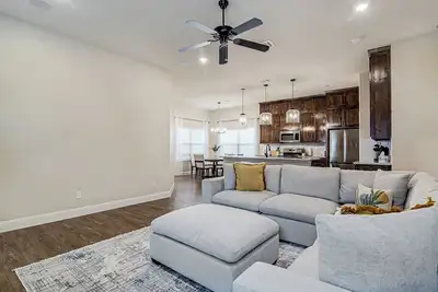 Image de Farmhouse Fresh: Your Home Sweet Home Away