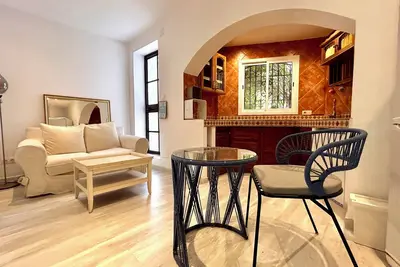 Image de Detached apartment with sea views in a private estate