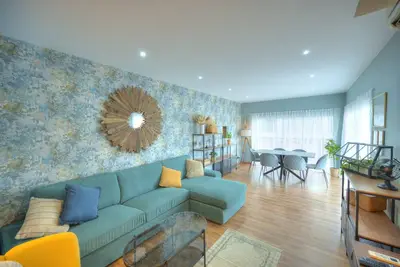 Image de Stylish, large 3bedroom, seafront terrace Goslm-13