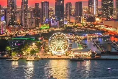 Image de Chic City Center Retreat 1bedroom with Ac, WiFi, fitness & more  Downtown Miami