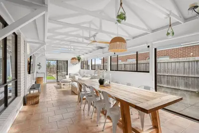 Image de Sunset Bay coastal retreat 3 min walk to foreshore
