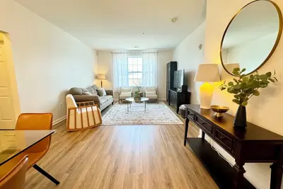 Image de Upscale Cozy 2-bedroom apartment with Ac, WiFi