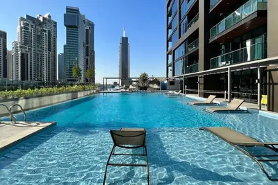 Image de First Class | Studio | Stylish City Escape