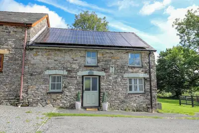 Image de The Old Workshop, pet friendly, country holiday cottage in Lampeter