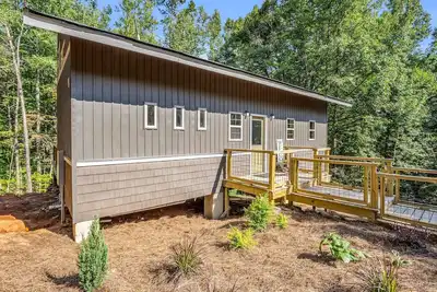 Image de The Retreat @ Alpine South, Massive deck with view