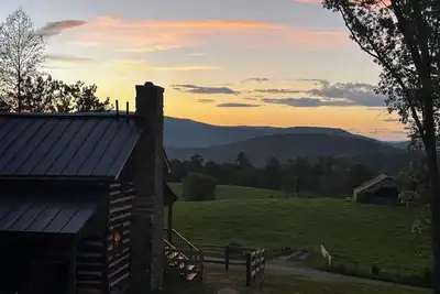 Image de Log cabin with mountain Views in Lexington! Near Va Horse Ctr, 8 mi from Vmi/W&L