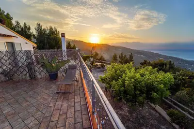 Image de B&B La Scapola Cozy b&b surrounded by greenery 2 km from the sea
