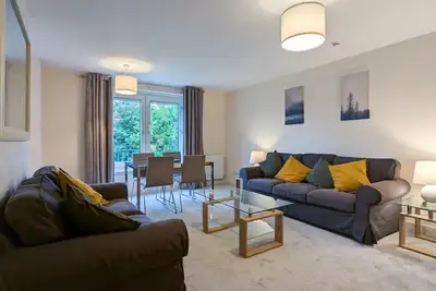 Image de Parkgate 2 bed, private parking, Rosyth M90