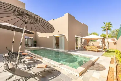 Villa Mima: Luxe Contemporain et Confort à Marrakech